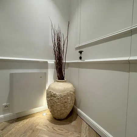 Old Town-exceptional Apartment-in Absolute Calm Appartement