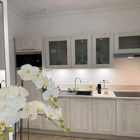 Apartmán Old Town-exceptional Apartment-in Absolute Calm Antibes