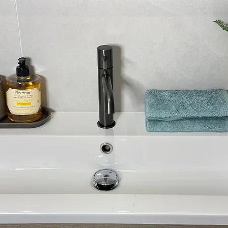 Apartmán Old Town-exceptional Apartment-in Absolute Calm Antibes