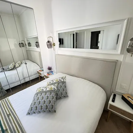 Old Town-exceptional Apartment-in Absolute Calm