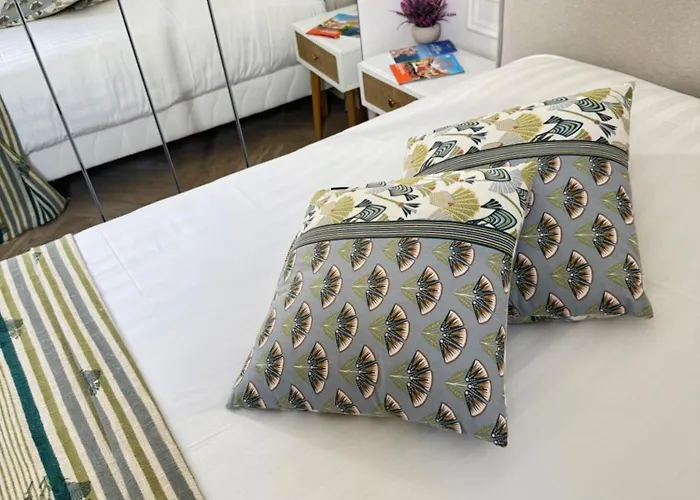 Old Town-exceptional Apartment-in Absolute Calm Lägenhet *